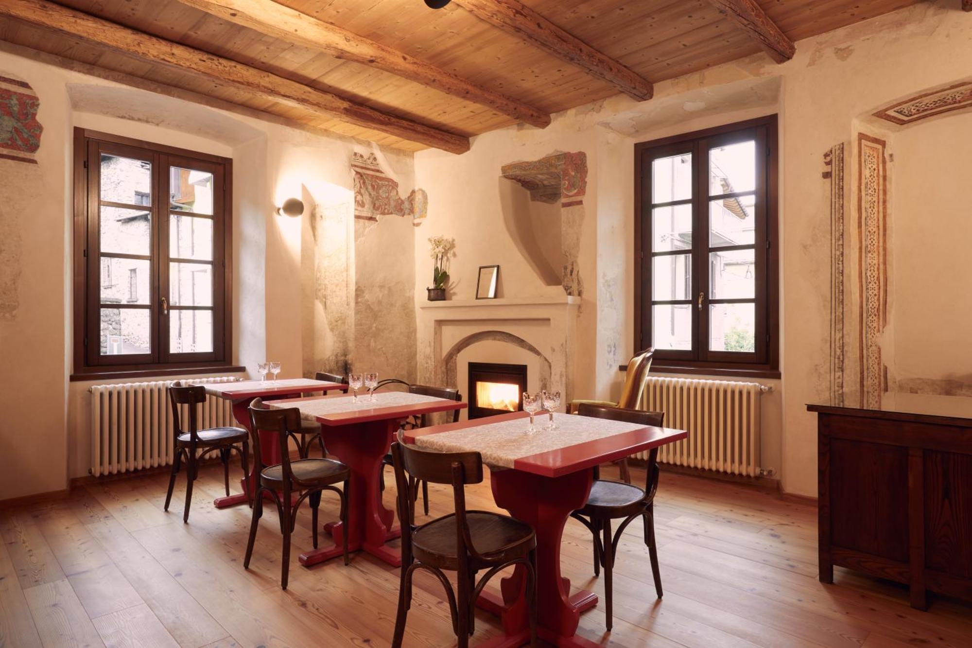 Le Corti Dei Sassi Bed & Breakfast Berbenno di Valtellina Dış mekan fotoğraf