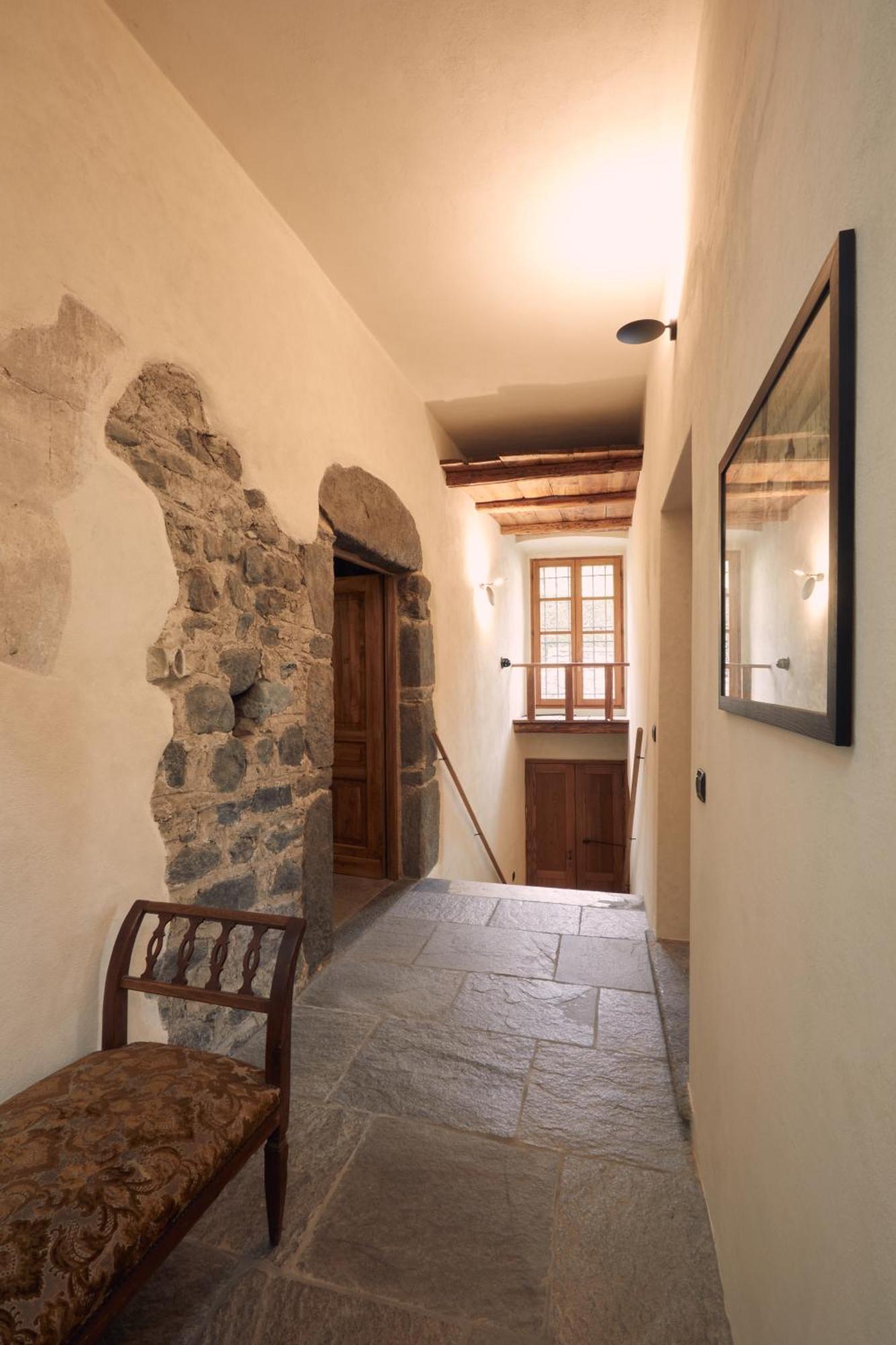 Le Corti Dei Sassi Bed & Breakfast Berbenno di Valtellina Dış mekan fotoğraf
